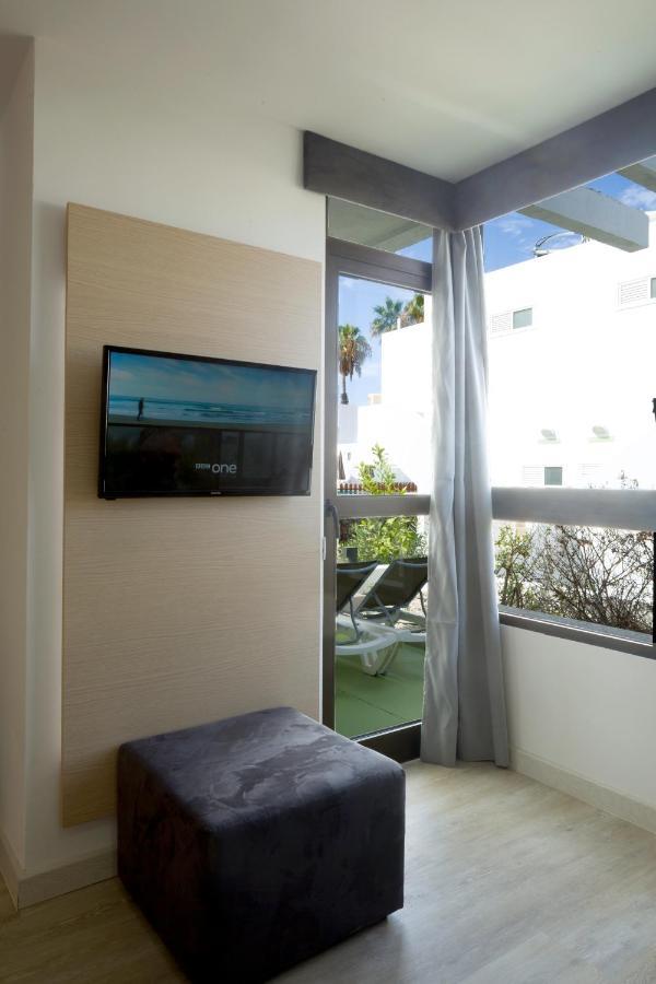 Coral Dreams Aparthotel Адехе Екстериор снимка